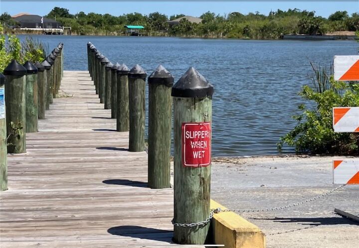 Property Photo: 13232 Kitchener Avenue FL 33981