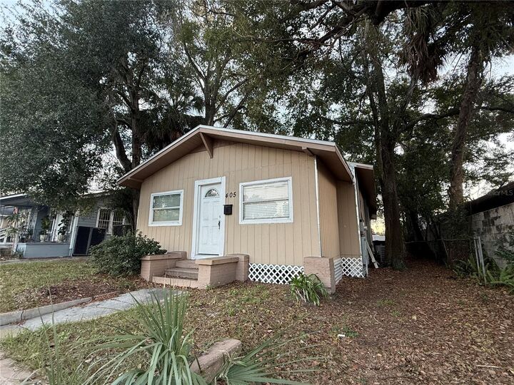 Property Photo:  405 E Dr. Martin Luther King Jr. Boulevard  FL 33603 