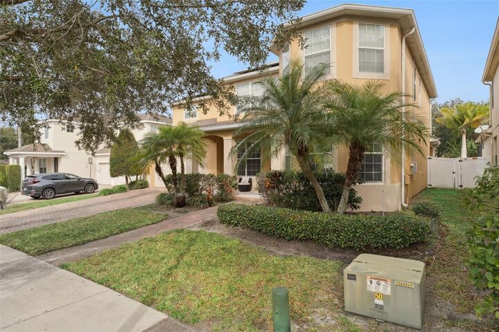 Property Photo:  13339 Roskin Lane  FL 34786 