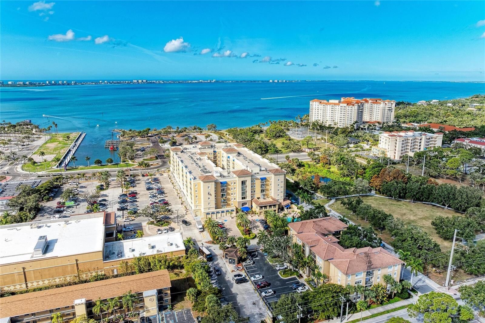 Property Photo:  1064 N Tamiami Trail 1212  FL 34236 