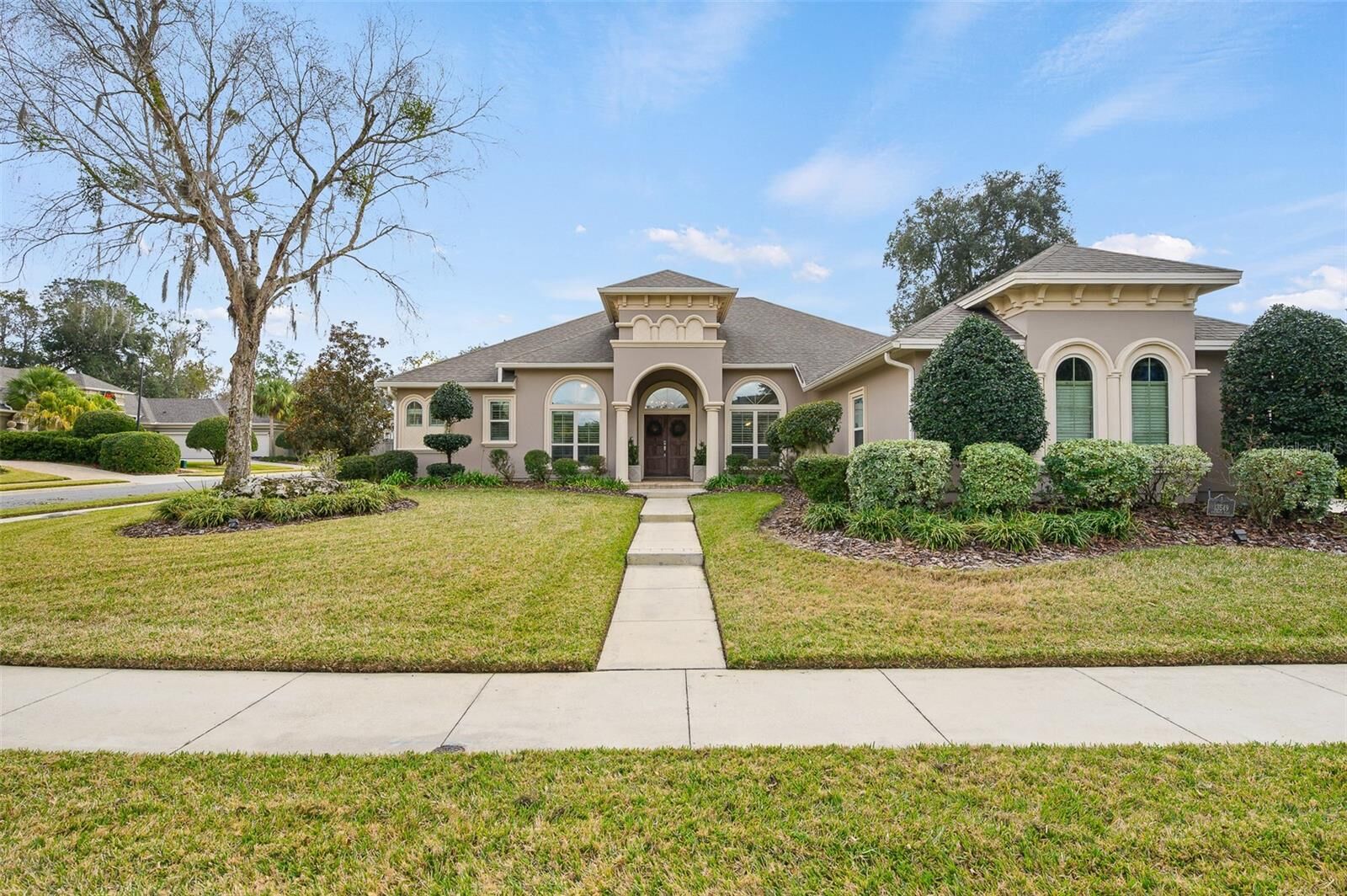 Property Photo:  13549 NW 9th Road  FL 32669 