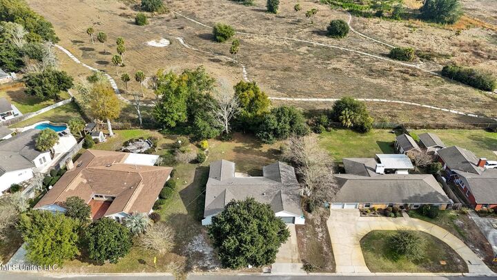 Property Photo:  700 Sarazen Drive  MS 39507 