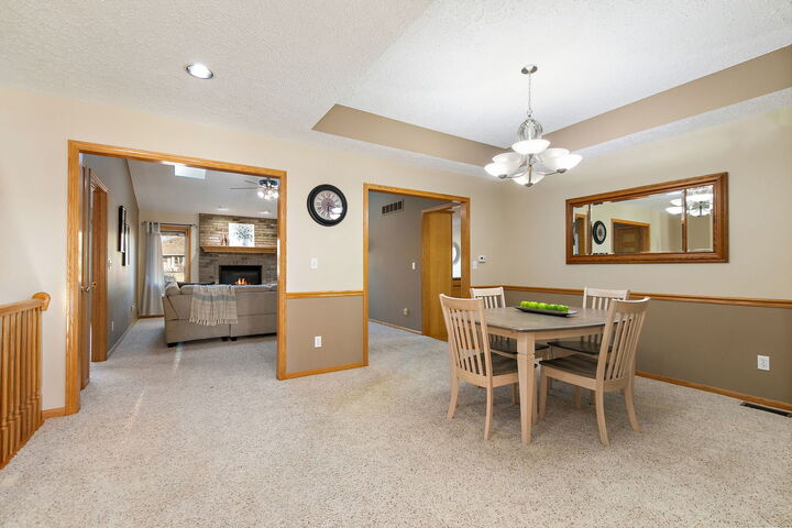 Property Photo: 543 Brant Circle IL 60115