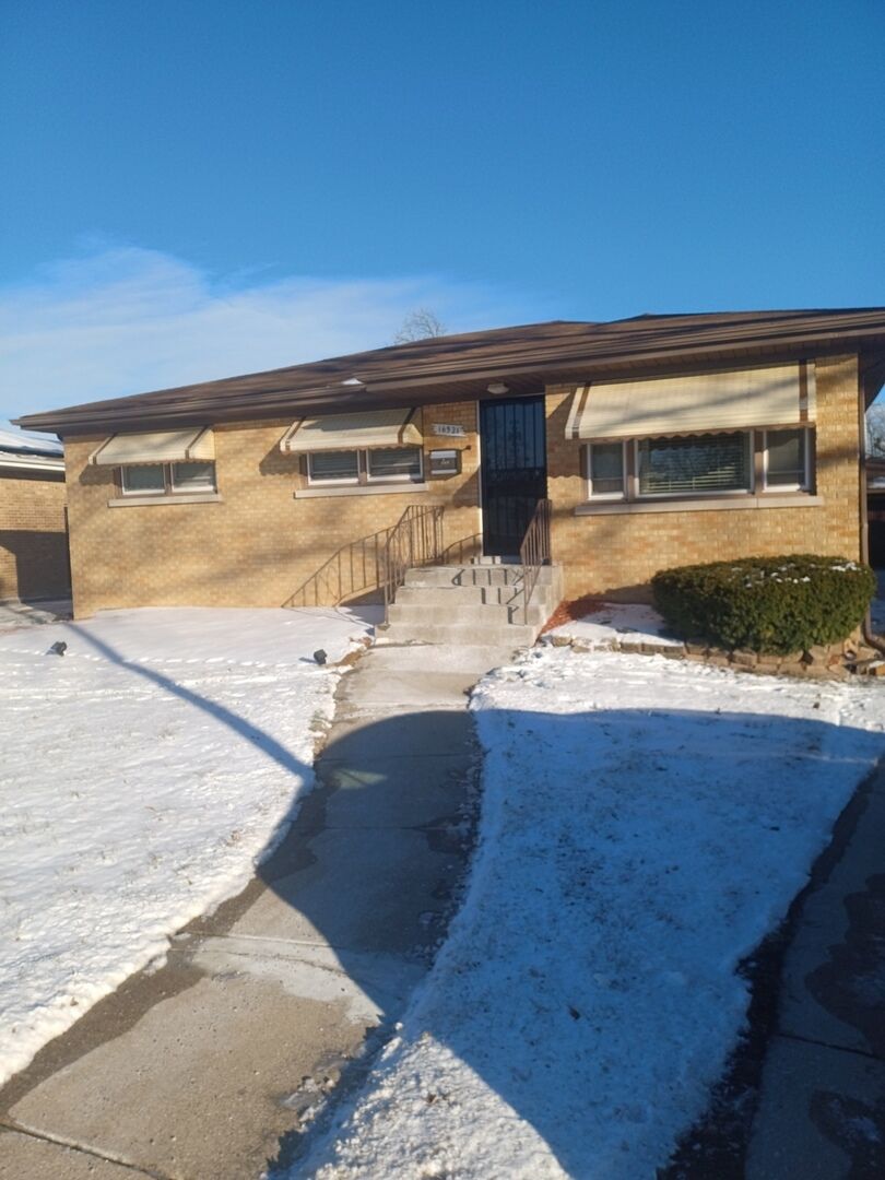 Property Photo:  16521 Evans Avenue  IL 60473 