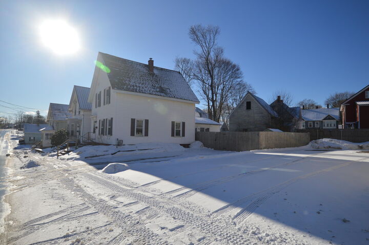 Property Photo:  131 Parker Street  ME 04412 