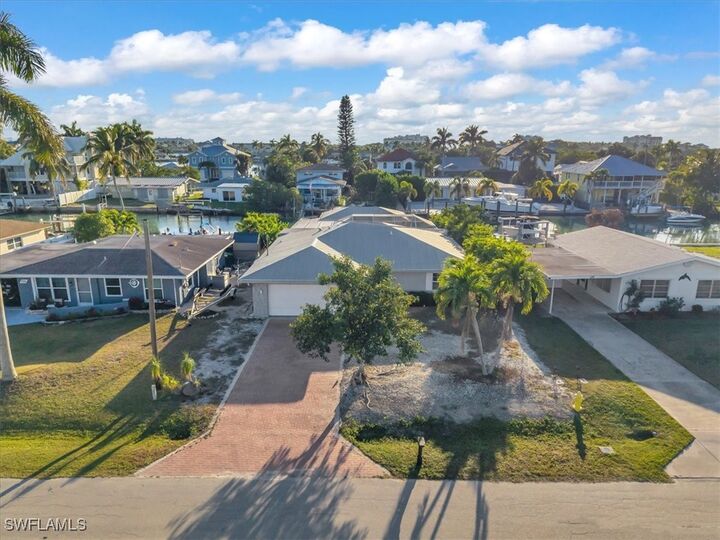 Property Photo:  128 San Salvador Street  FL 34113 