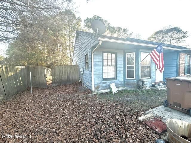 Property Photo:  2713 Brookfield Drive  NC 28544 