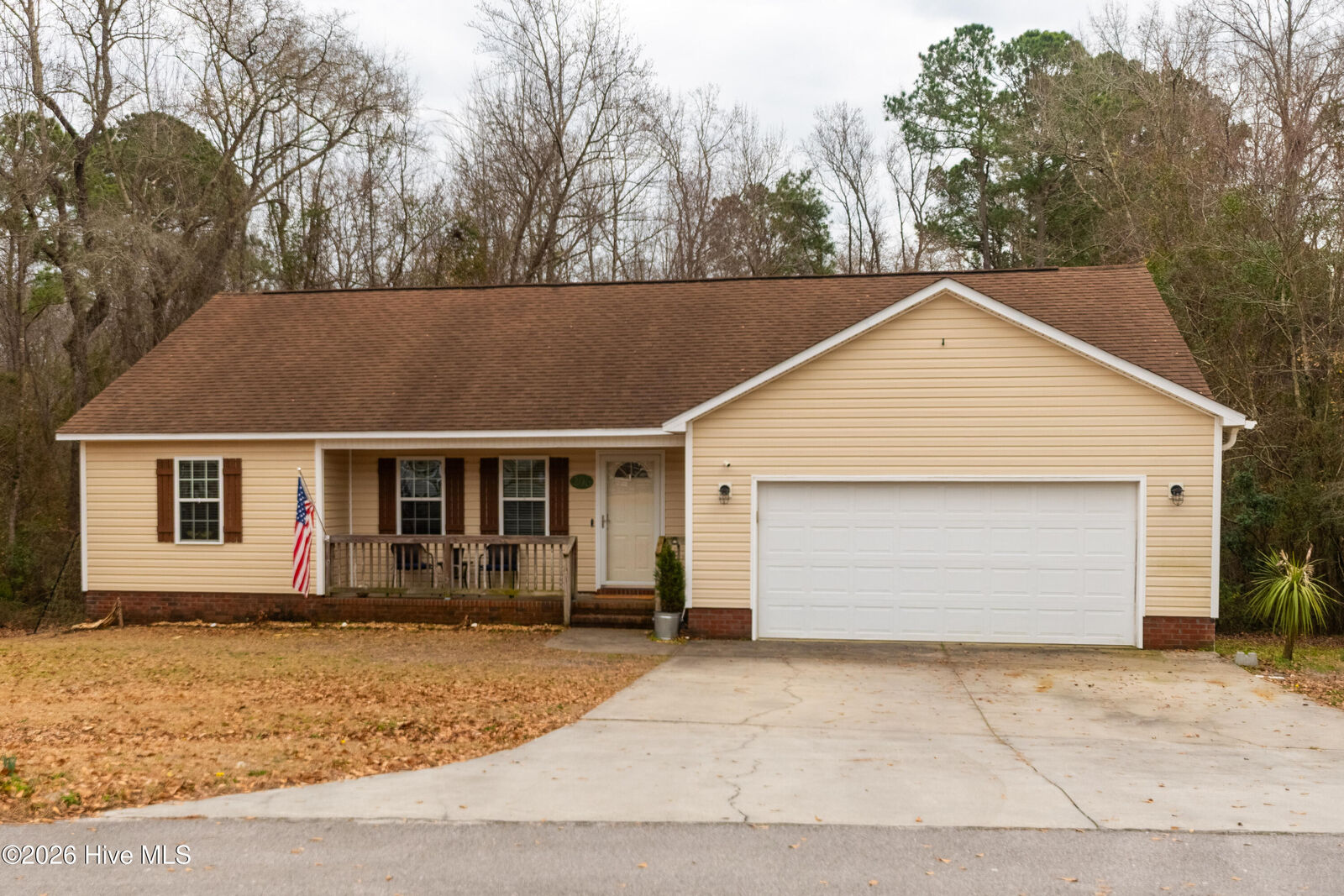 Property Photo:  206 Hominy Court  NC 28539 