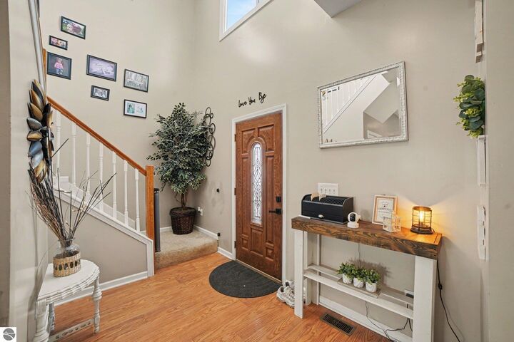 Property Photo:  1466 E Pickard Road  MI 48858 