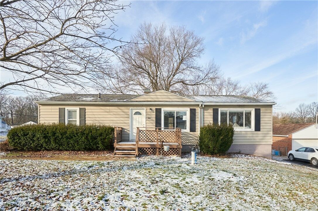 Property Photo:  3018 Greer Road  OH 44319 