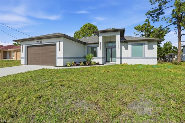 Property Photo:  2930 20th St SW  FL 33976 