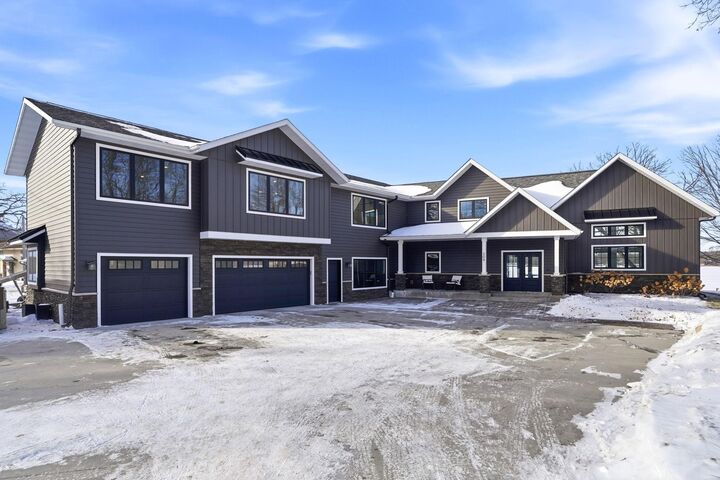 Property Photo:  309 Chinook Avenue SW  MN 56310 