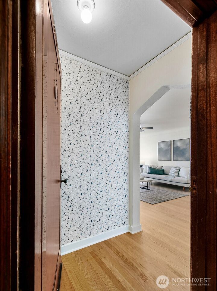 Property Photo:  220 W Olympic Place 308  WA 98119 