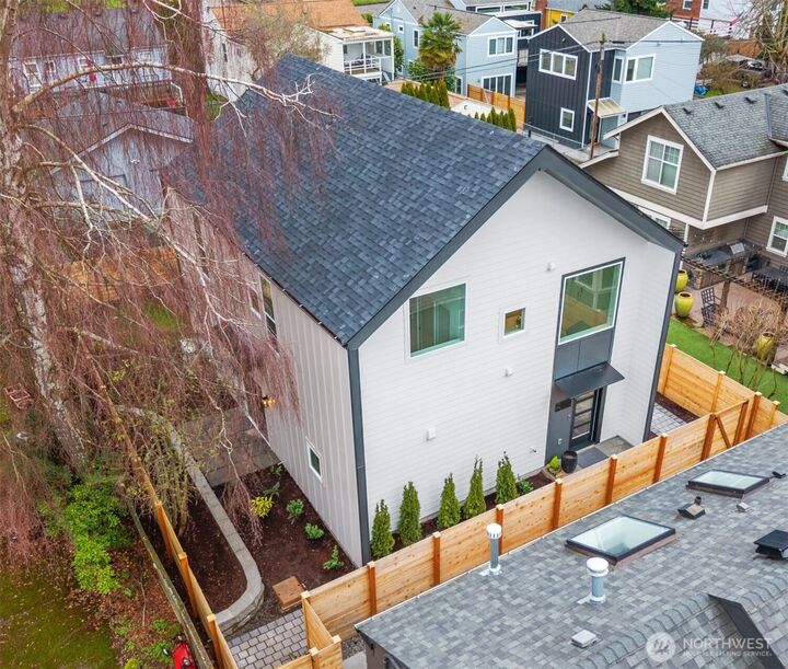 Property Photo: 3436 33rd Avenue W WA 98199