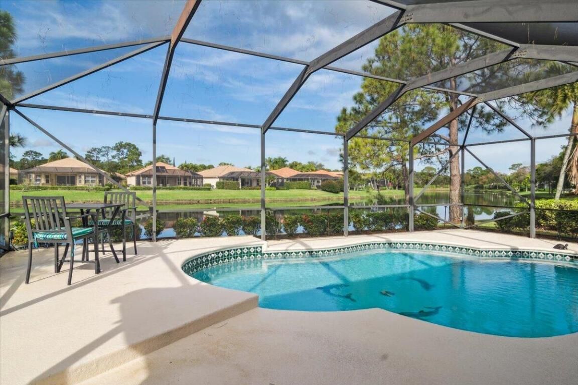 Property Photo: 8437 Belfry Place FL 34986