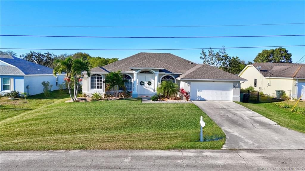 Property Photo:  2449 SW Angus Avenue  FL 34953 
