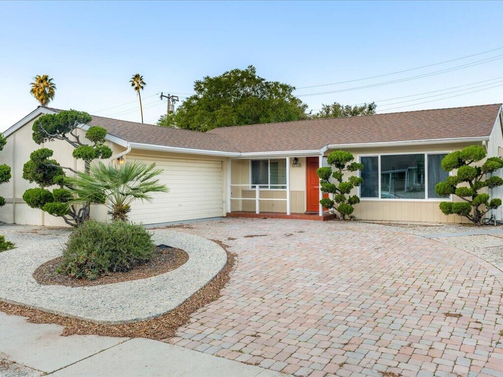 Property Photo:  2110 Monterey Street  CA 93101 