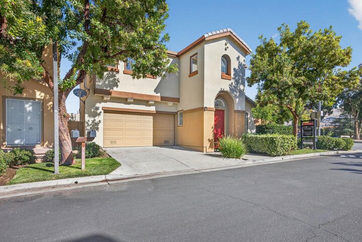 Property Photo:  2955 Vineyard Park Drive  CA 95148 