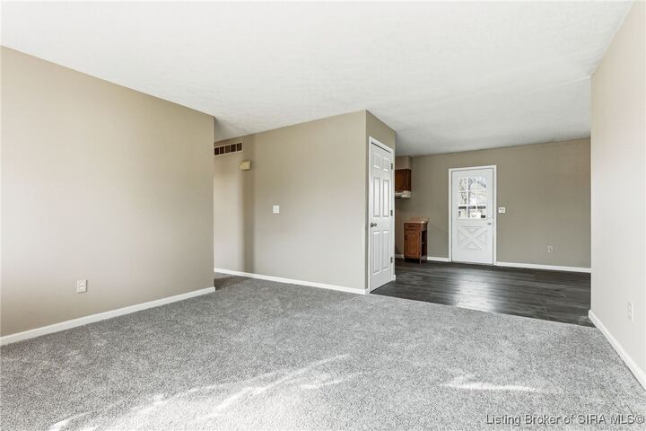 Property Photo:  2301 Dunbar Drive  IN 47130 