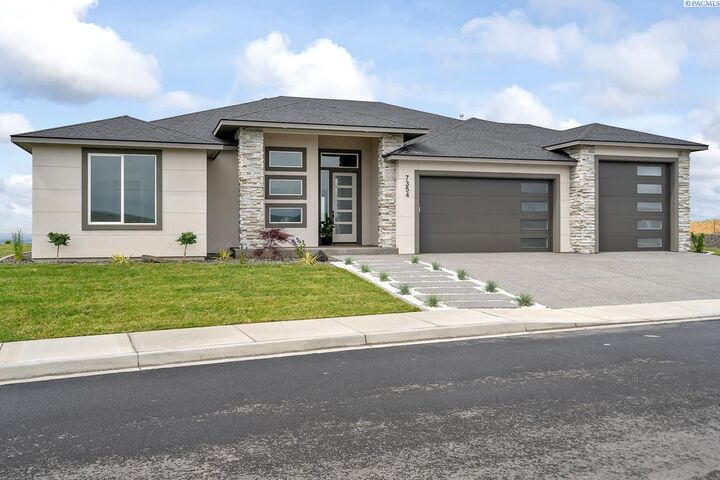 Property Photo:  7354 W 22nd Ave  WA 99338 