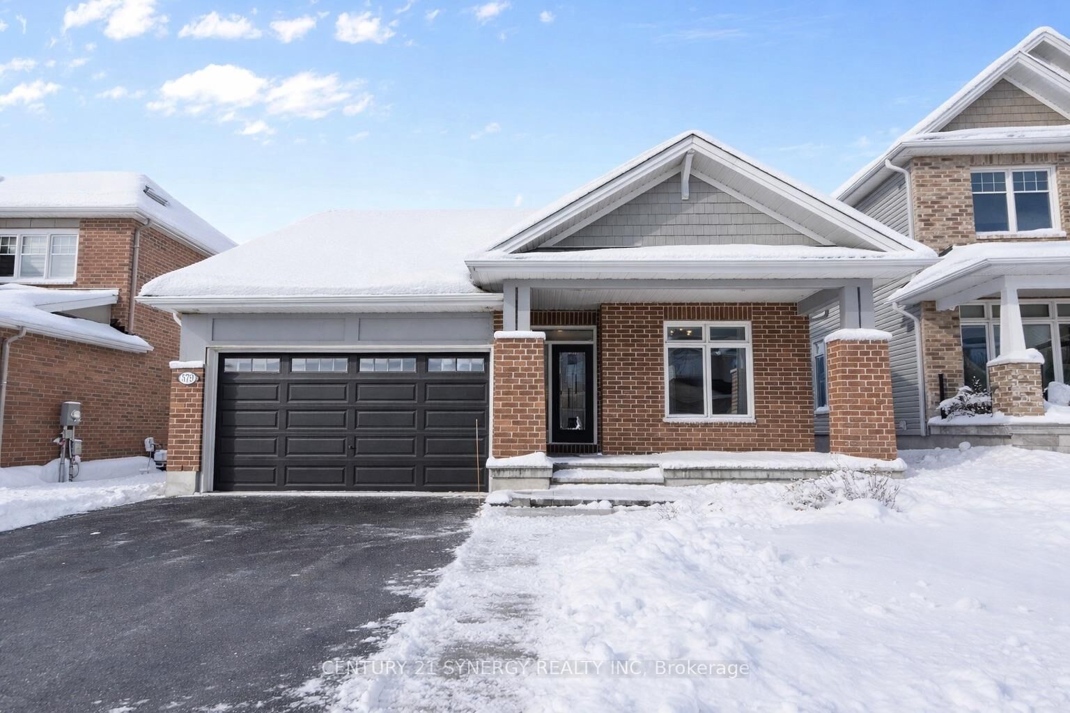 Property Photo:  579 Baie-Des-Castors Street  ON K4A 0Y7 