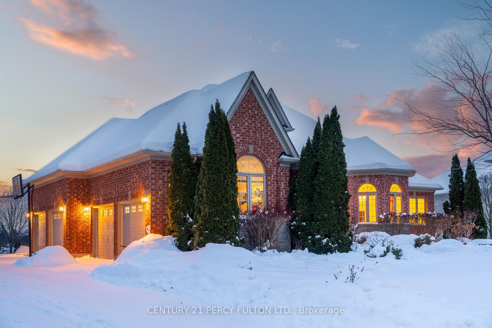 Property Photo:  19 Wilson House Drive  ON L0B 1A0 