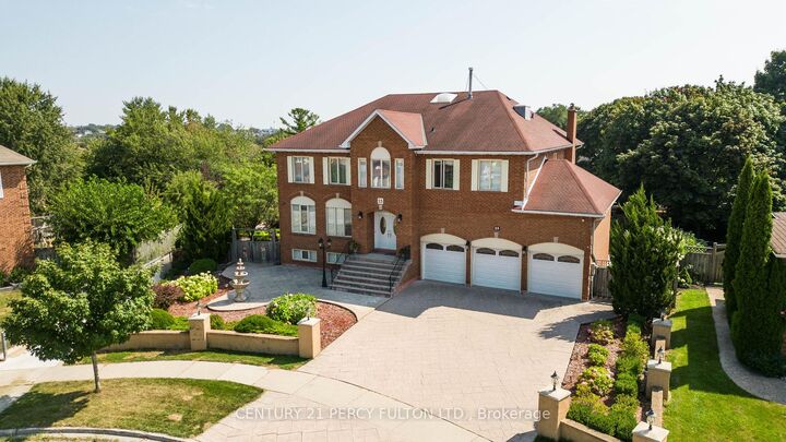 Property Photo:  23 Leah Crescent  ON L1T 3J2 