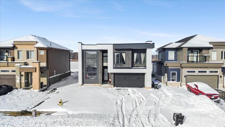 3717 Quayside Drive — photo 1