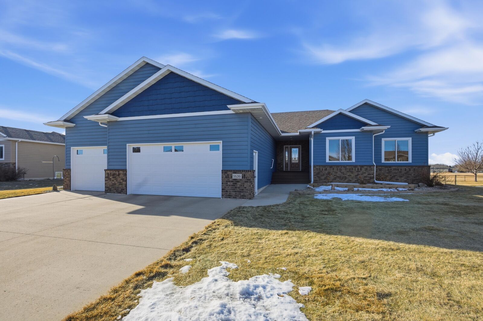 Property Photo: 1636 S McCoy St SD 57401