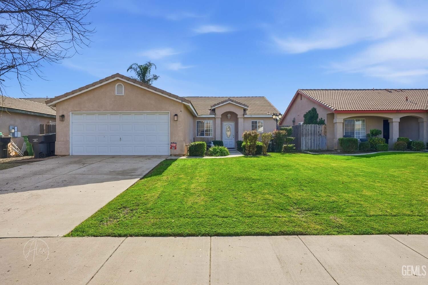 Property Photo:  283 Bighorn Meadow Drive  CA 93308 