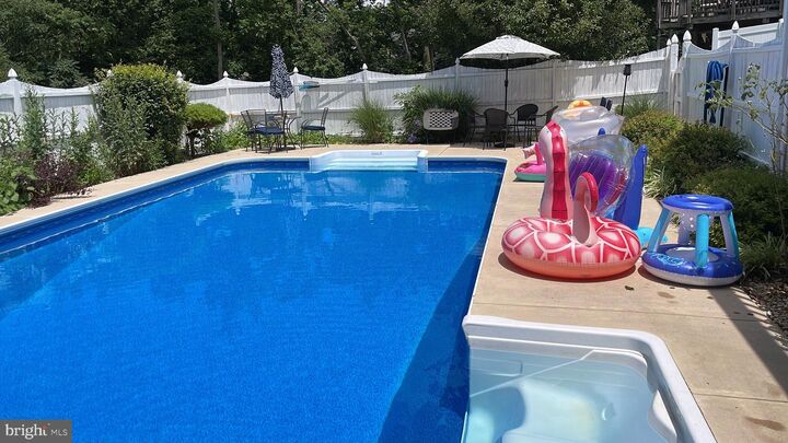 Property Photo:  11504 Rambling Pines Place  MD 21742 