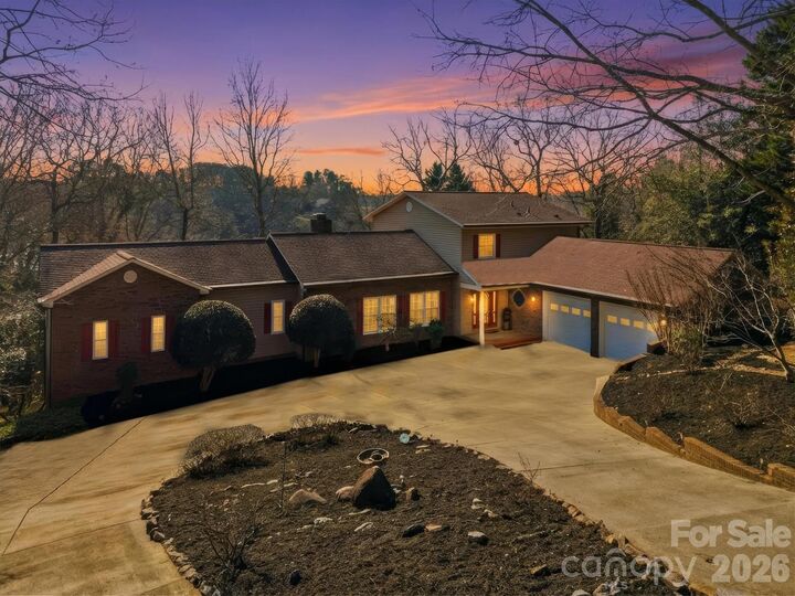 Property Photo:  77 Trenton Trails Drive  NC 28681 