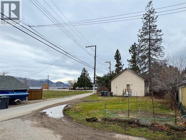 Property Photo:  4416 4th Street  BC V0H 1X6 