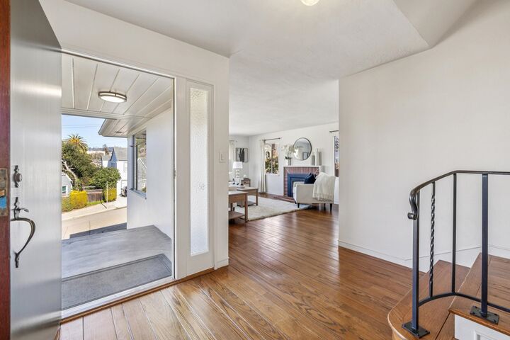 Property Photo:  759 Prospect Ave  CA 94610 
