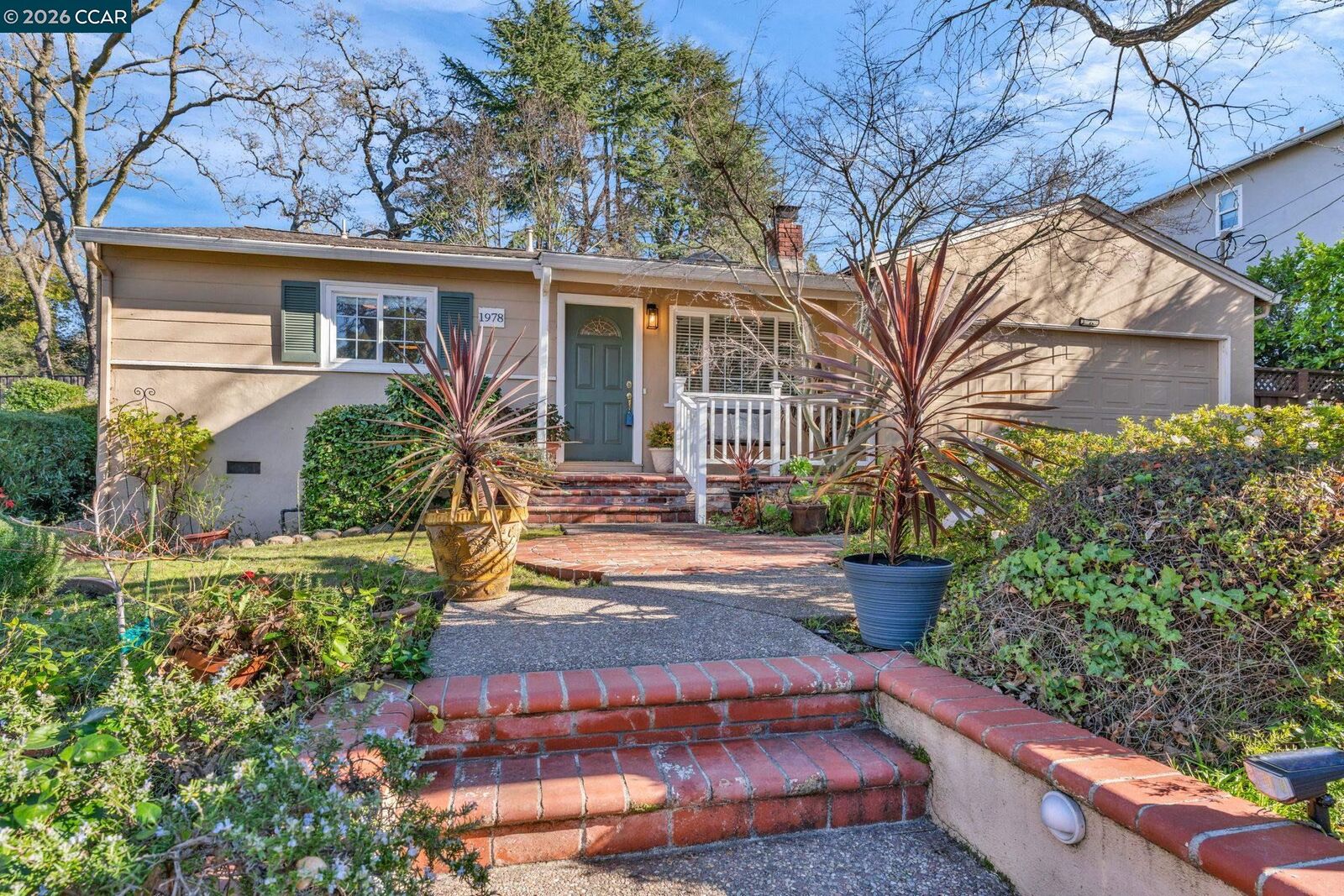 Property Photo:  1978 Magnolia Way  CA 94595 