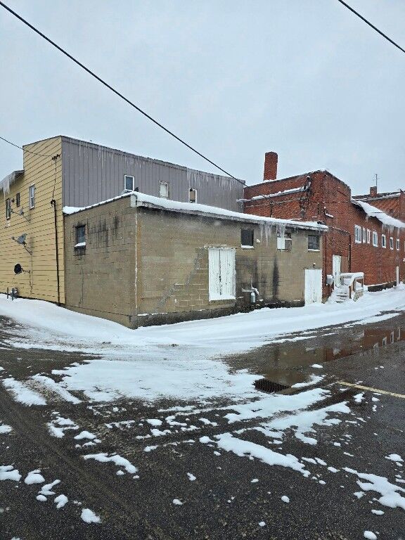 Property Photo:  13 N Main Street  PA 16438 