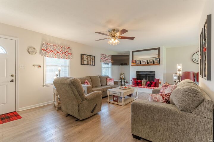 Property Photo: 2840 Squire Lane IN 47715