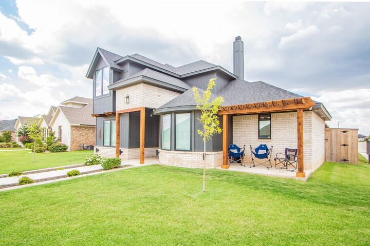 Property Photo: 7802 56th Street TX 79407