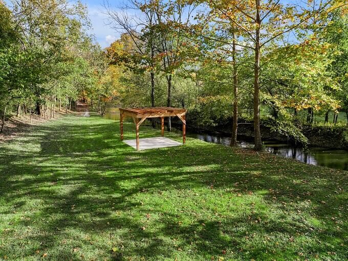 Property Photo: 2250 Willisburg Road KY 40342