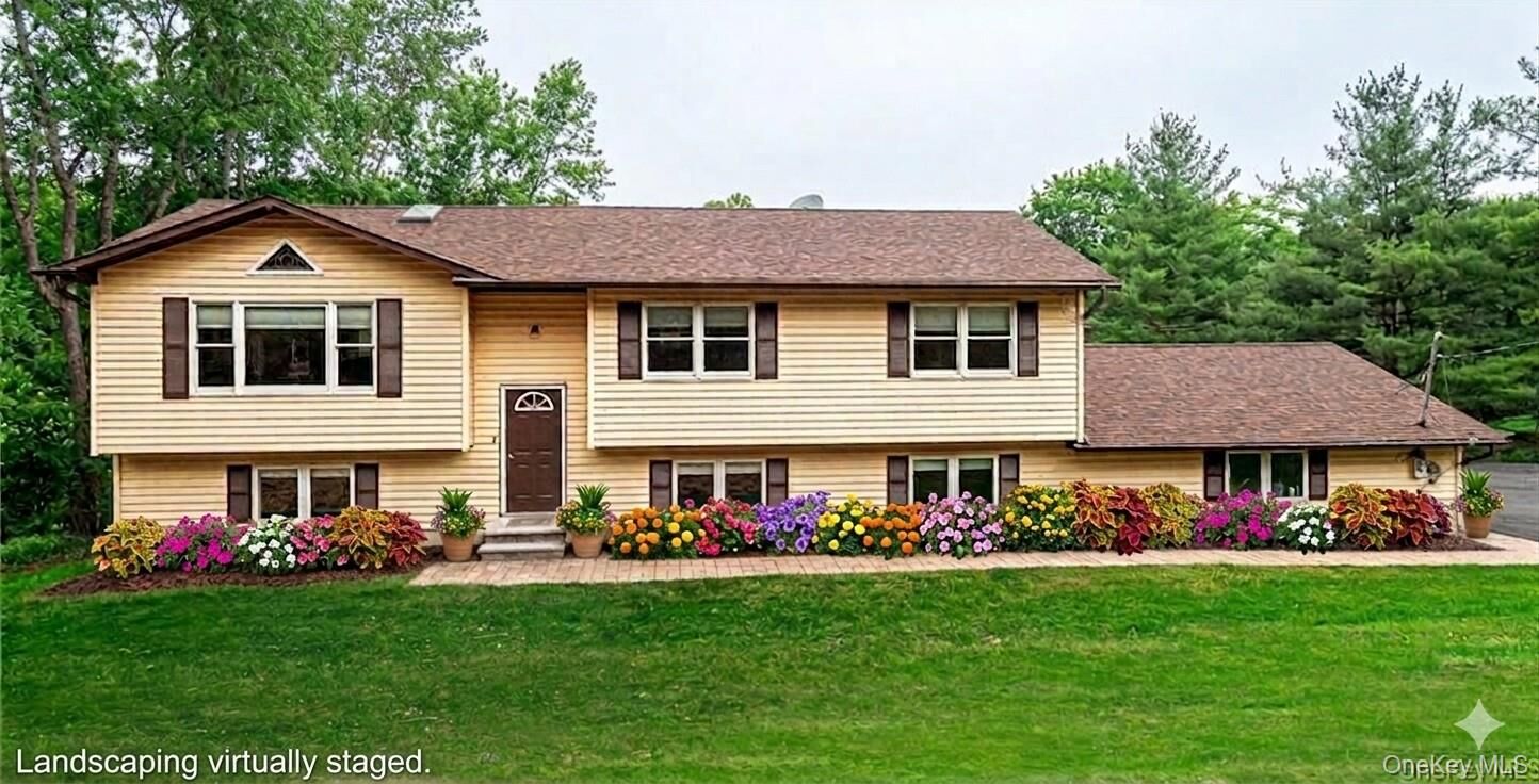 Property Photo:  26 Waterbury Road  NY 10990 