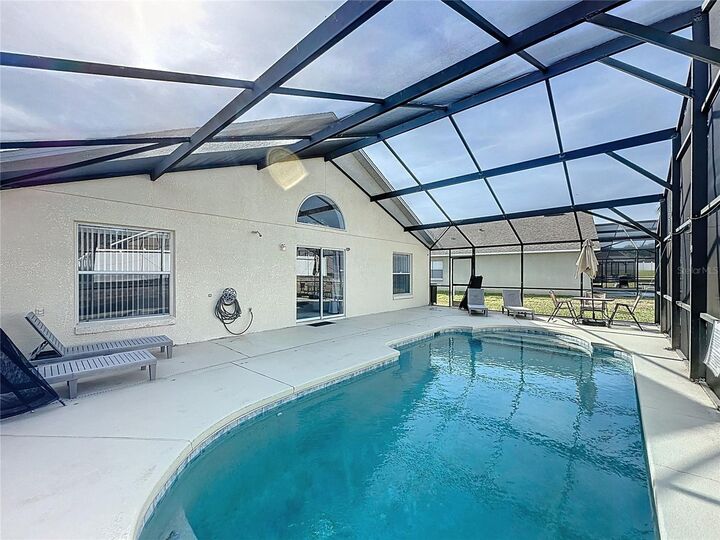 Property Photo:  503 Balmoral Drive  FL 33896 