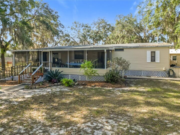 Property Photo:  12310 SE 115th Avenue  FL 34420 