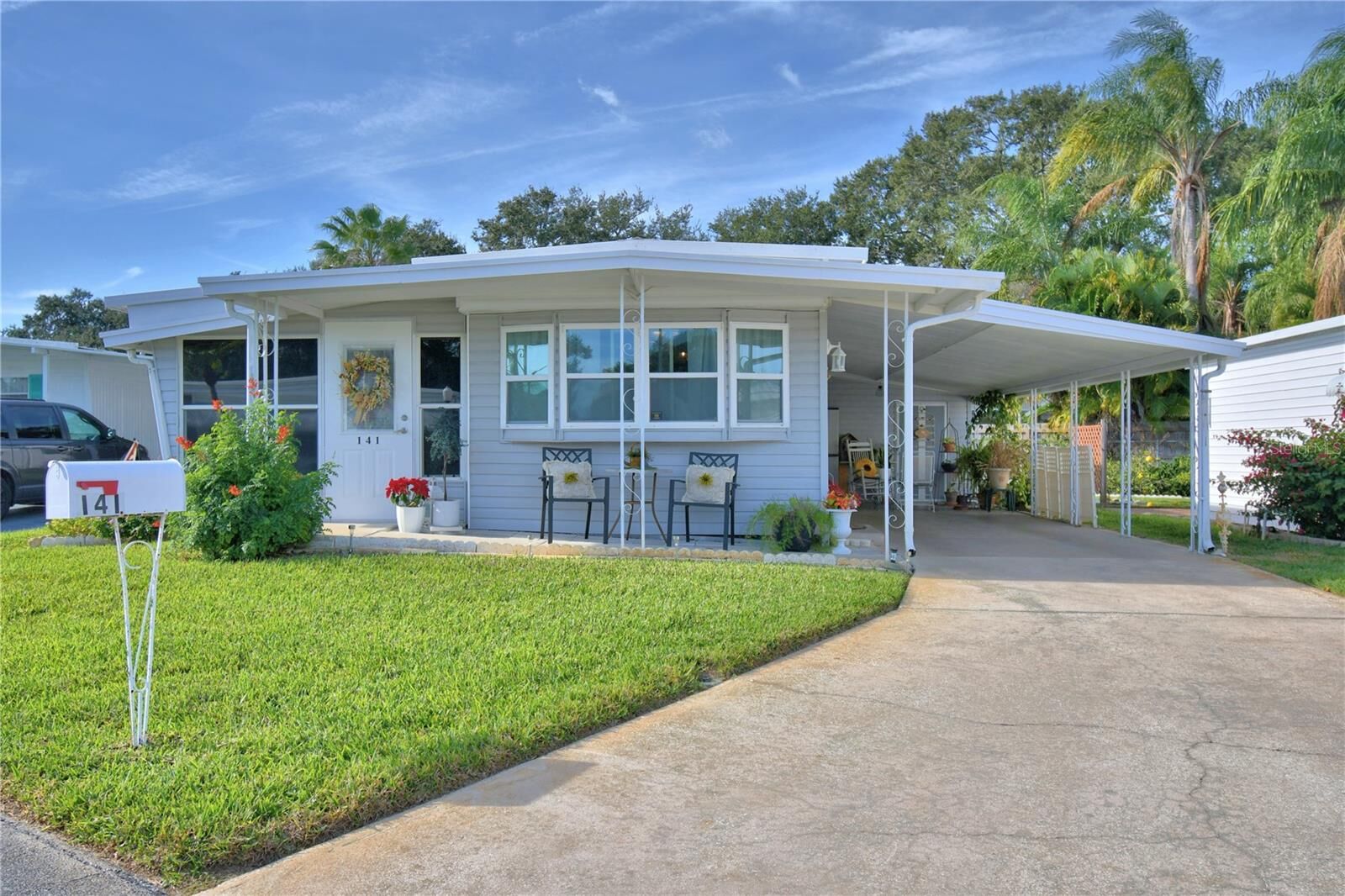 Property Photo:  141 Paradise Lane  FL 33823 