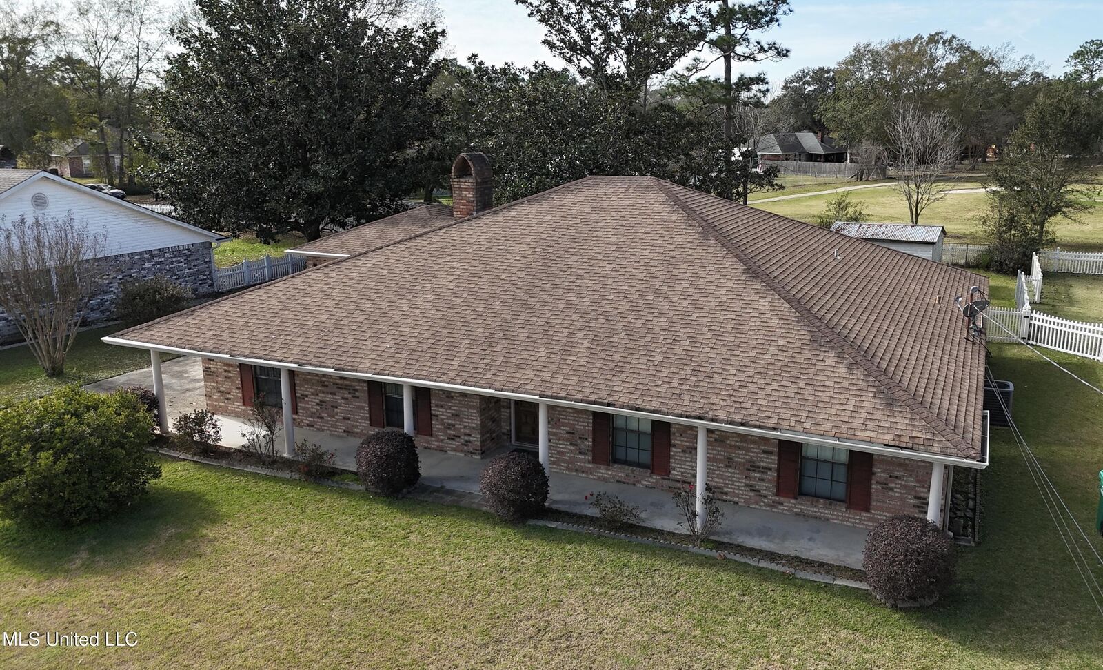 Property Photo:  3117 Fairway Drive  MS 39466 