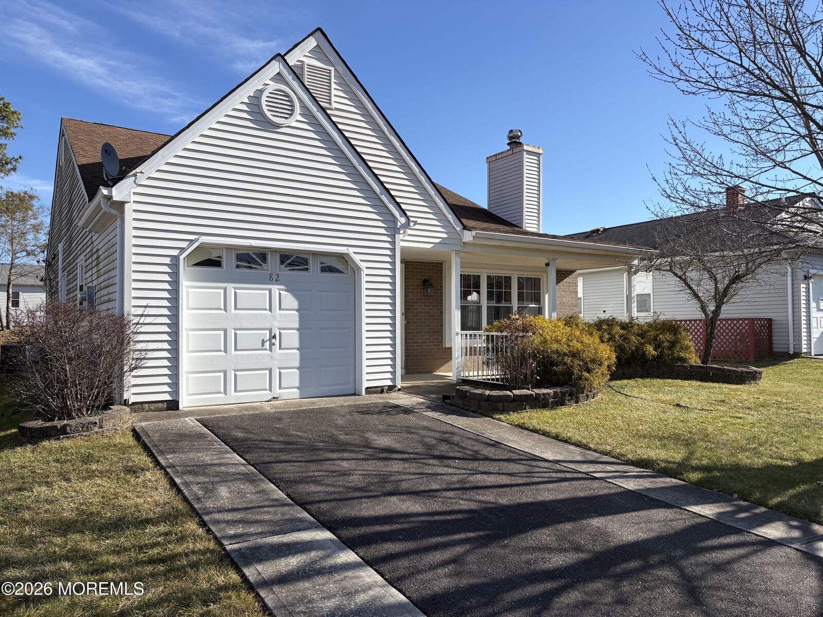 Property Photo:  82 Trent Drive  NJ 08757 