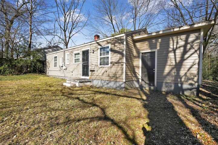 Property Photo: 4089 Meadow Dr TN 38111