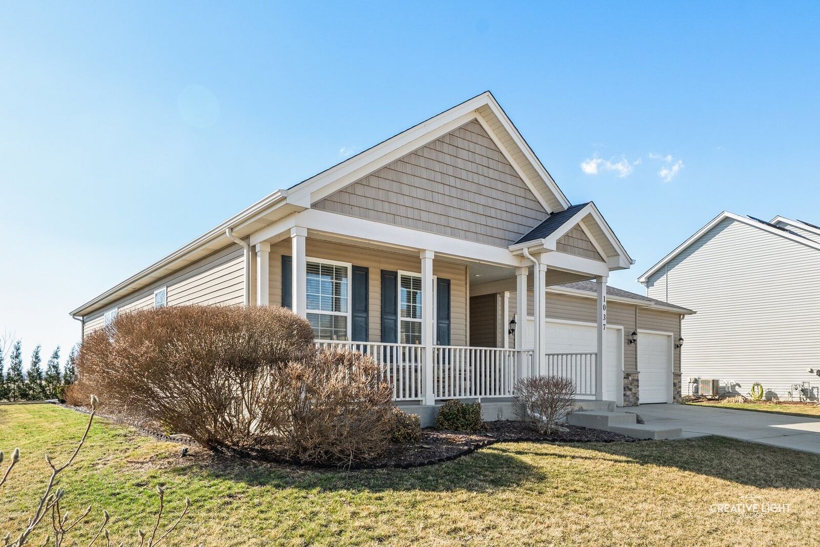 Property Photo: 1037 N Carly Circle IL 60560