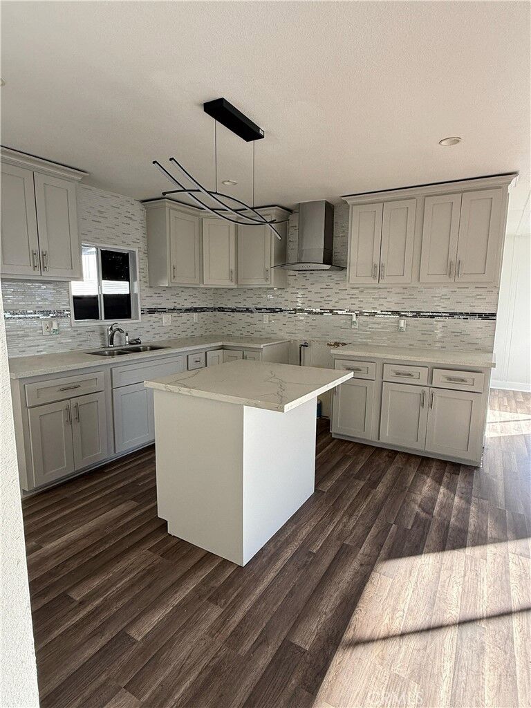 Property Photo: 716 N Grand Avenue N A8 CA 91724