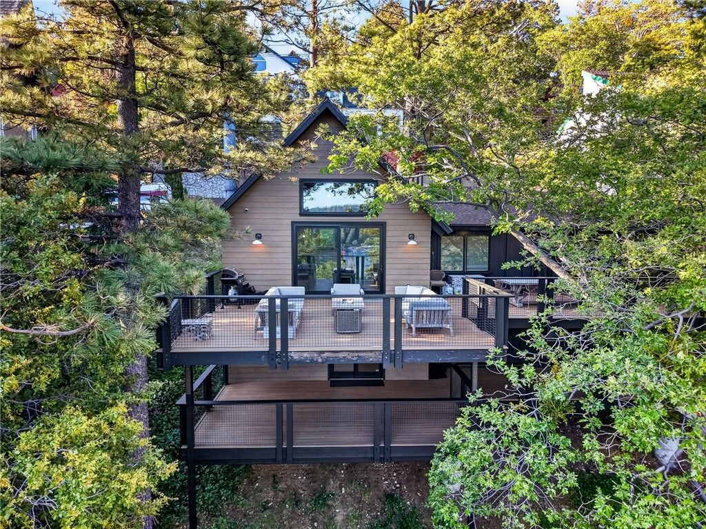 Property Photo:  27921 West Shore  CA 92352 