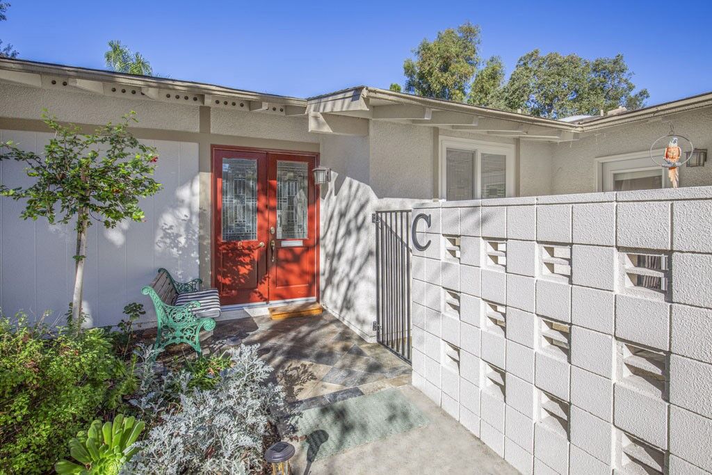 Property Photo: 717 Avenida Majorca C CA 92637